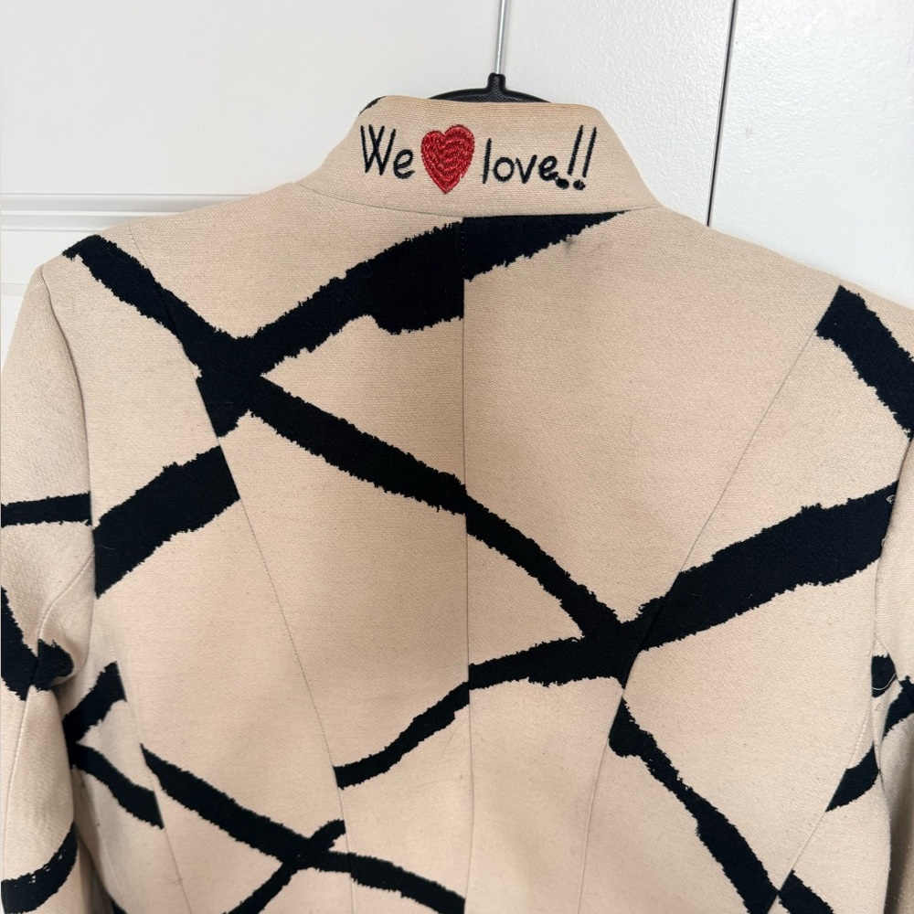 Beige and Black Zip-Up Desigual coat EU 42/US S-M - Picture 6 of 10
